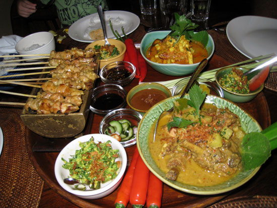 Where to eat Balinese food in Bali?