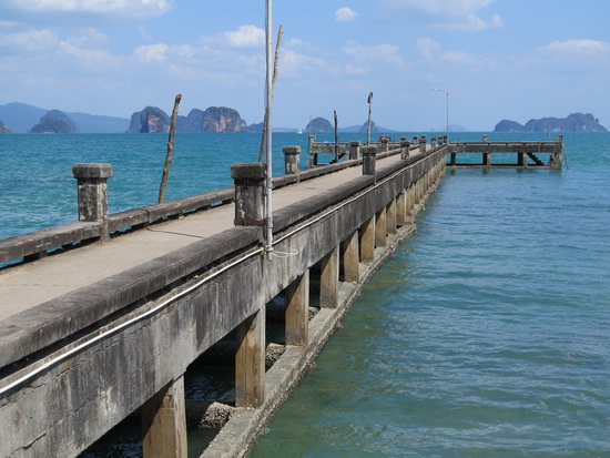 This way to Krabi. Yao Noi's Tha Khao pier.
