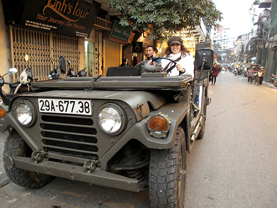 Jeep tour Hanoi